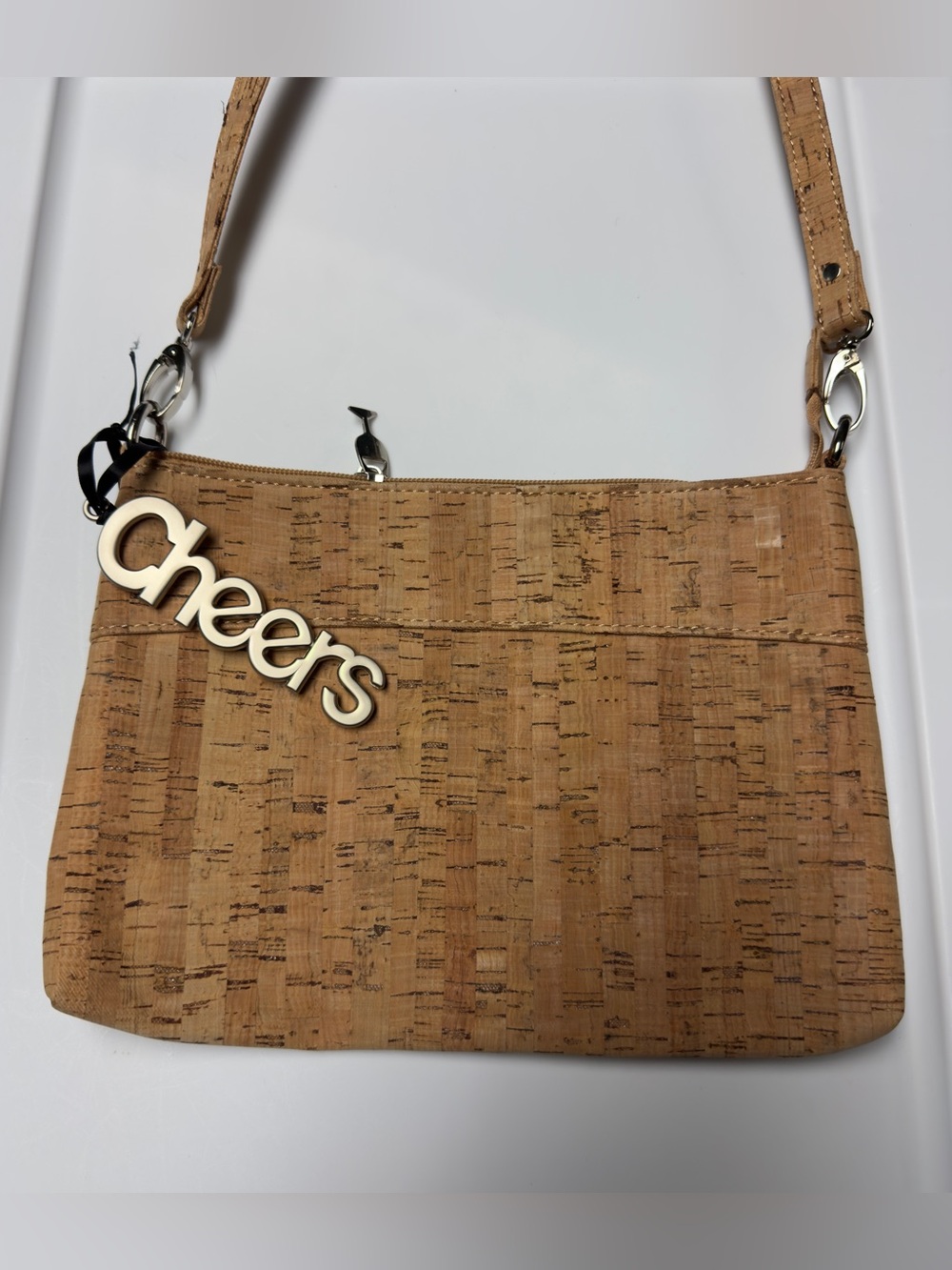 Natural Cork Crossbody Purse – Lightweight & Eco-Friendly Wine Style Accessory
